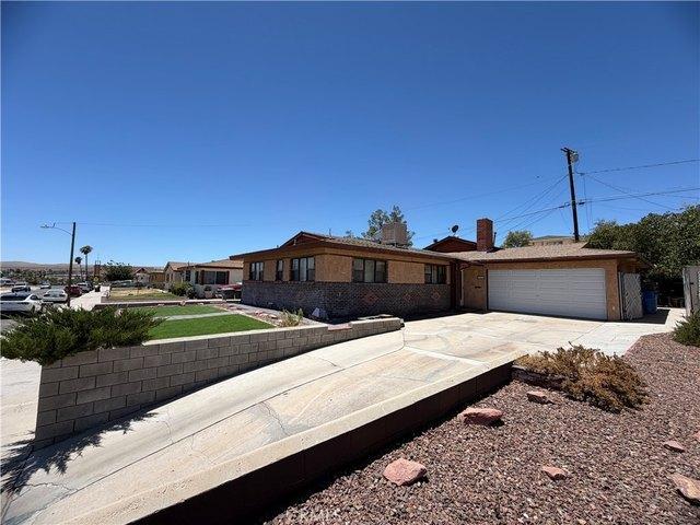 House for sale in Barstow, San Bernardino County