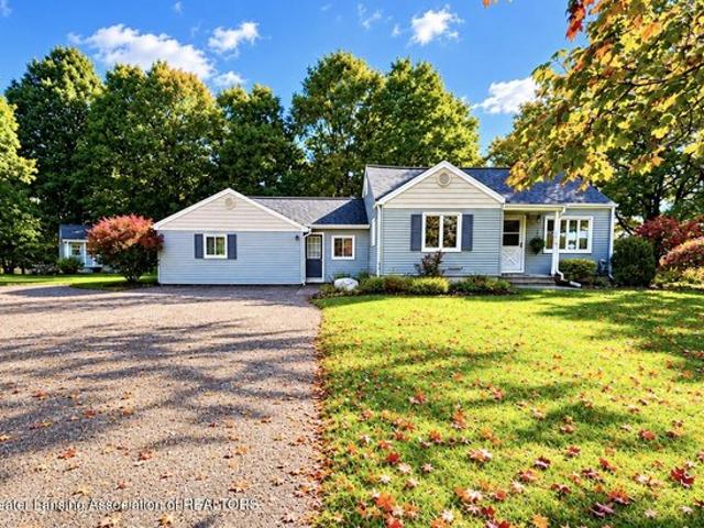 House for sale in Dimondale, Eaton County