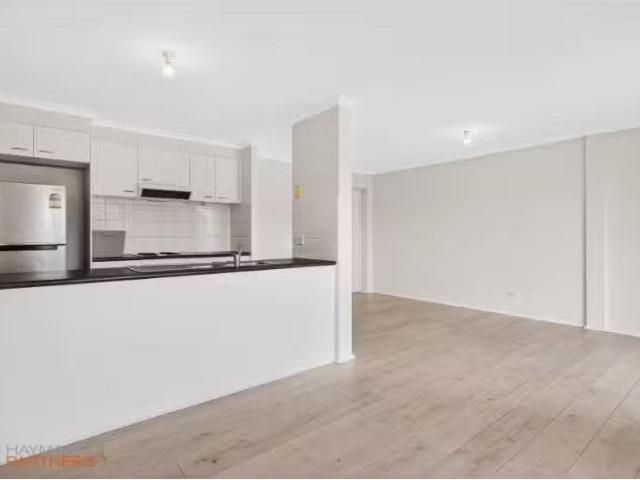 Apartment for rent in Kingston Foreshore, South Canberra