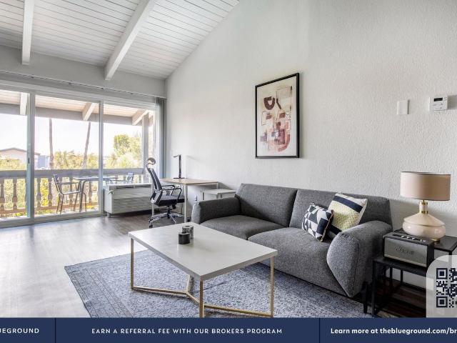 Apartment for rent in Culver City, California