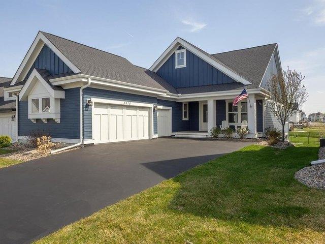 Townhouse for sale in Chaska, Minnesota