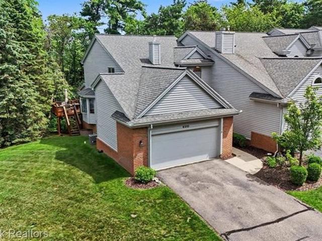 Condo for sale in Ortonville, Michigan