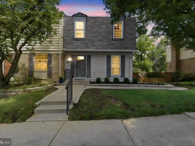 Townhouse for sale in Virginia