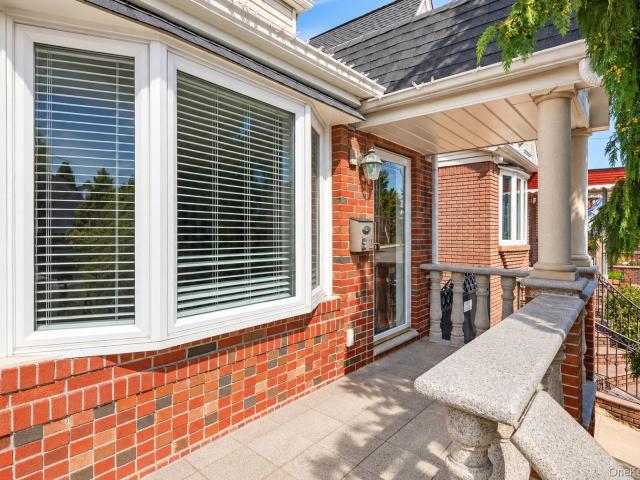 House for sale in Queens County, New York