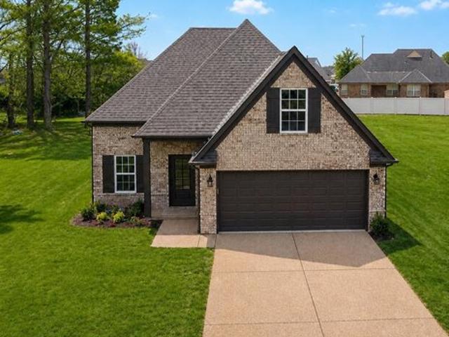 House for sale in Nesbit, Mississippi