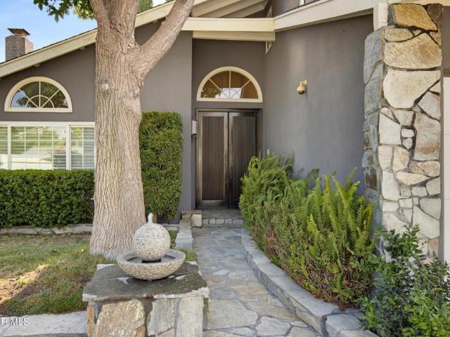 House for sale in Oak Park, California