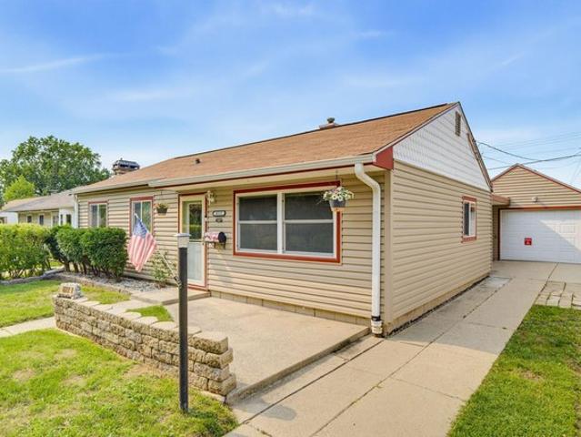 House for sale in Milwaukee, Wisconsin