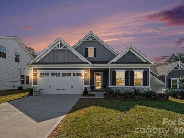 House for sale in Harrisburg, North Carolina