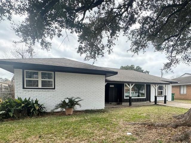 House for sale in Meyerland Plaza, Houston