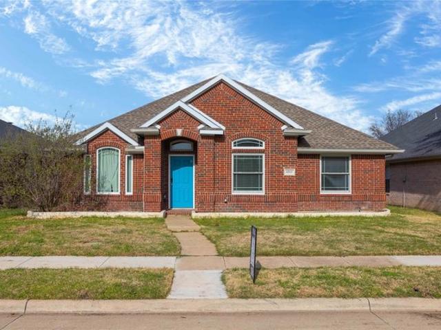 House for sale in Denton, Texas