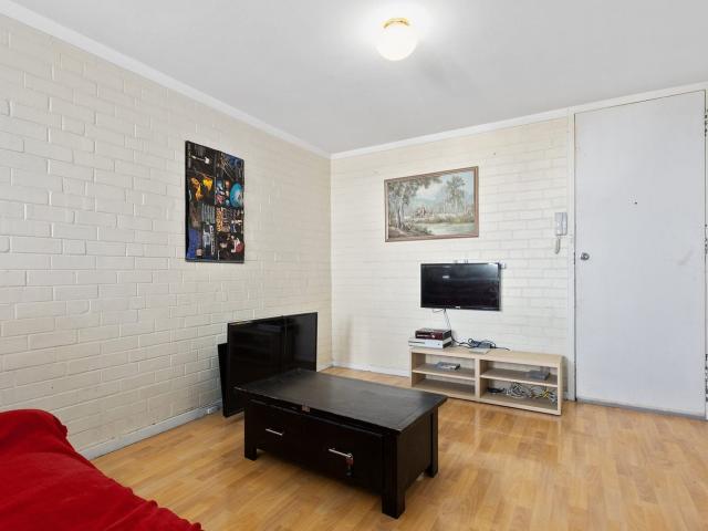 Apartment for rent in East Victoria Park, Western Australia