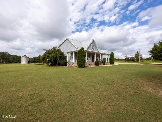 House for sale in Sims, North Carolina
