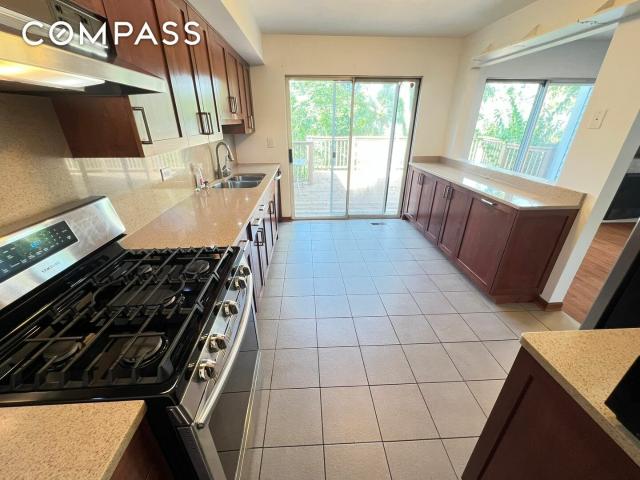 Townhouse for rent in Downers Grove Townhouse for rent in Downers Grove