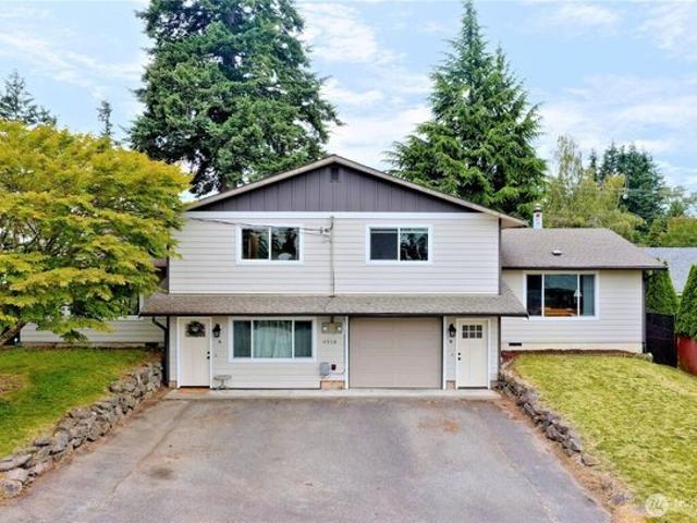 House for sale in Everett, Washington