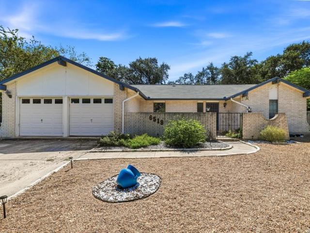 House for sale in Leon Valley, Bexar County