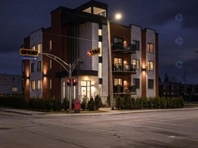 Condo for sale in Chomedey, Quebec