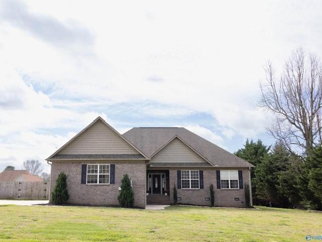 House for sale in Arab, Alabama