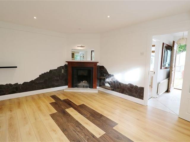 House for sale in Bluebell, North Tipperary