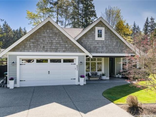 House for sale in Qualicum Beach, British Columbia