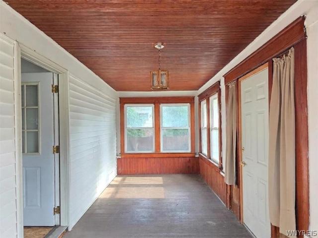 House for sale in Niagara, New York