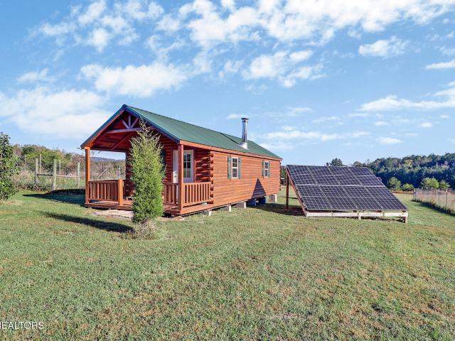 House for sale in Piney Shores Estates, Spring City
