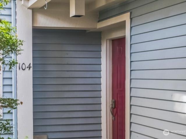 Condo for sale in Oak Harbor