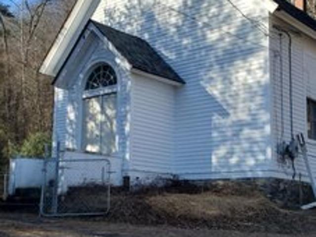 House for sale in Godeffroy, New York