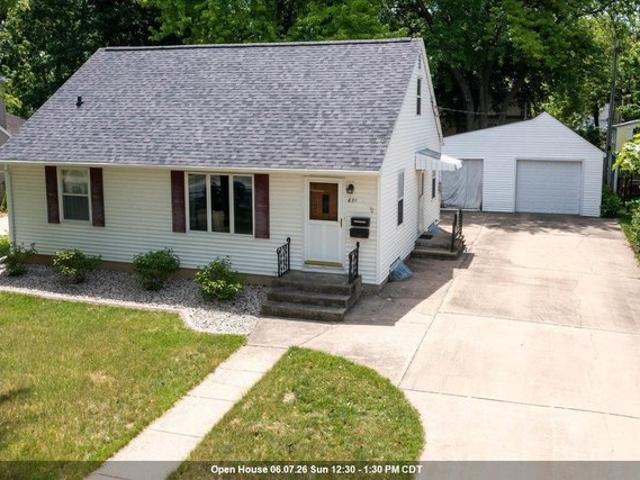 House for sale in Neenah, Wisconsin