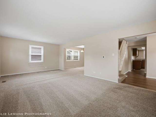 House for sale in Buffalo Grove, Illinois