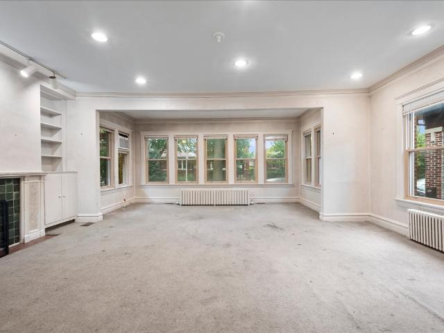 House for sale in Chicago Park, Illinois