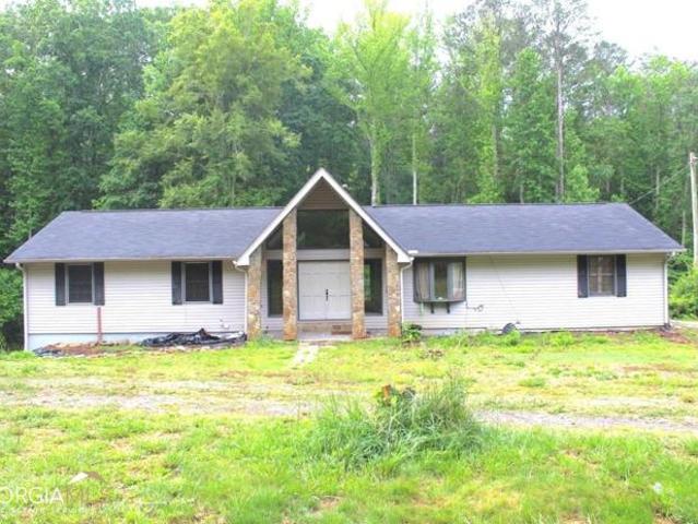 House for sale in Fairburn, Georgia