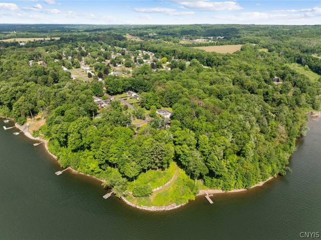 House for sale in Oneida, New York