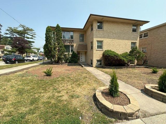 House for sale in Harwood Heights, Illinois