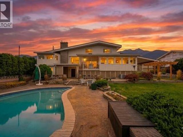 House for sale in Oliver, British Columbia