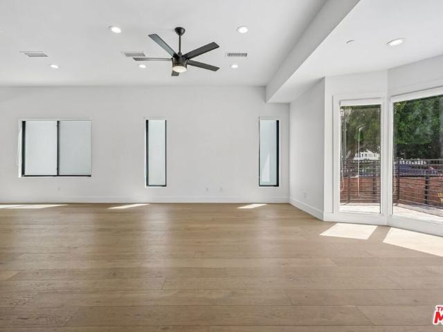 Property for rent in Canoga Park, California