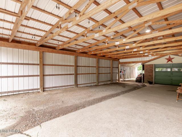 House for sale in Pewee Valley, Kentucky