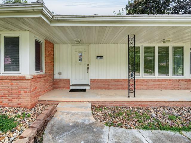 House for sale in Windsor Heights, Iowa