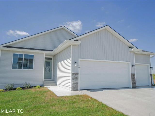 House for sale in Pleasant Hill