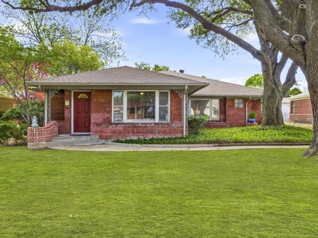 House for sale in Dallas, Texas