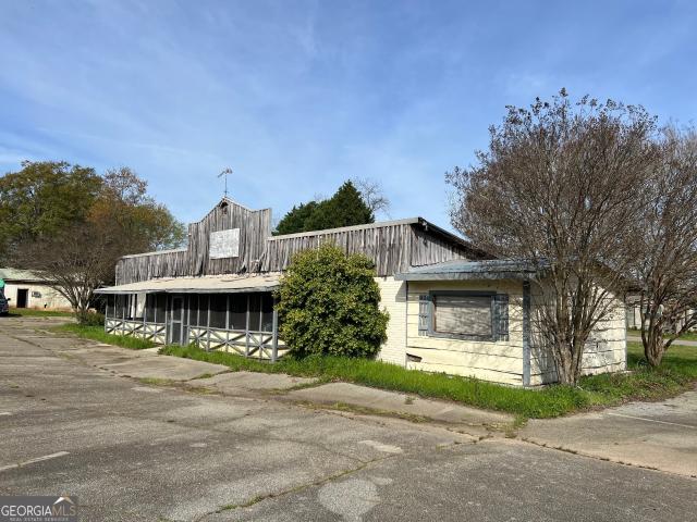 Commercial for sale in Yatesville