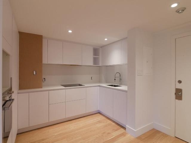 Apartment for rent in Cote-saint-luc, Quebec