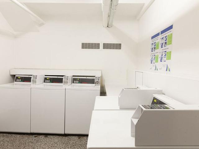 Apartment for rent in Côte-Saint-Luc, Montréal (région administrative)