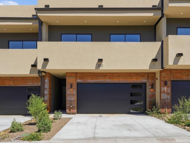 Townhouse for sale in Cave Creek, Arizona
