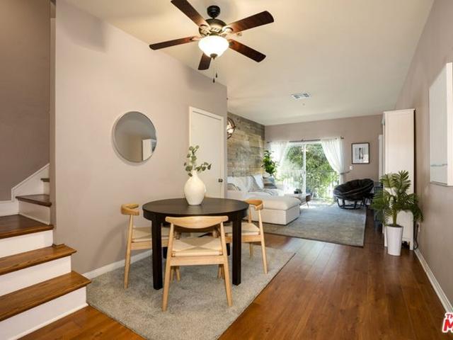 Condo for sale in Van Nuys Neighborhood Council District, Canoga Park