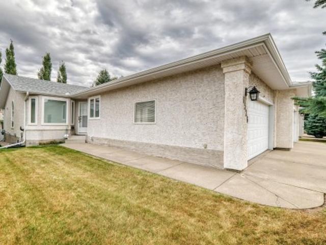 Duplex for sale in Matt Berry, Edmonton