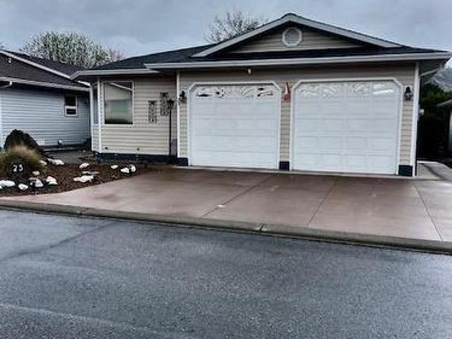 House for sale in Oliver, British Columbia