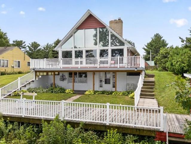 House for sale in Wabasha, Minnesota