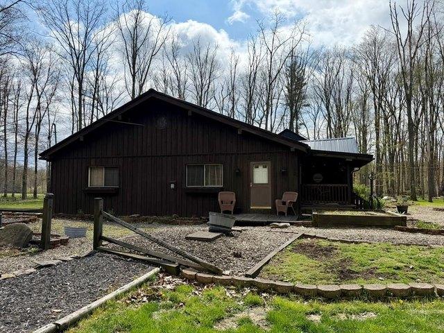 House for sale in Cooksburg, Pennsylvania