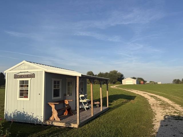 Farm for sale in Paw Paw, Illinois
