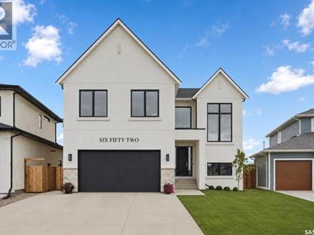 House for sale in Saskatoon, Saskatchewan